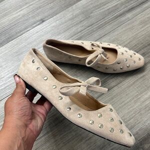 Studded Bow Pointed Toe Ballet Flats - Beige